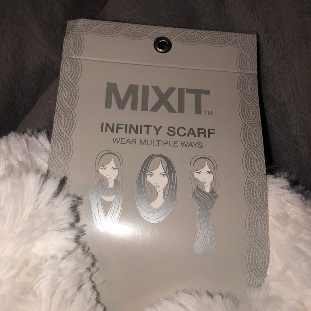 Mixit Infinity Scarf - Picture 2 of 3
